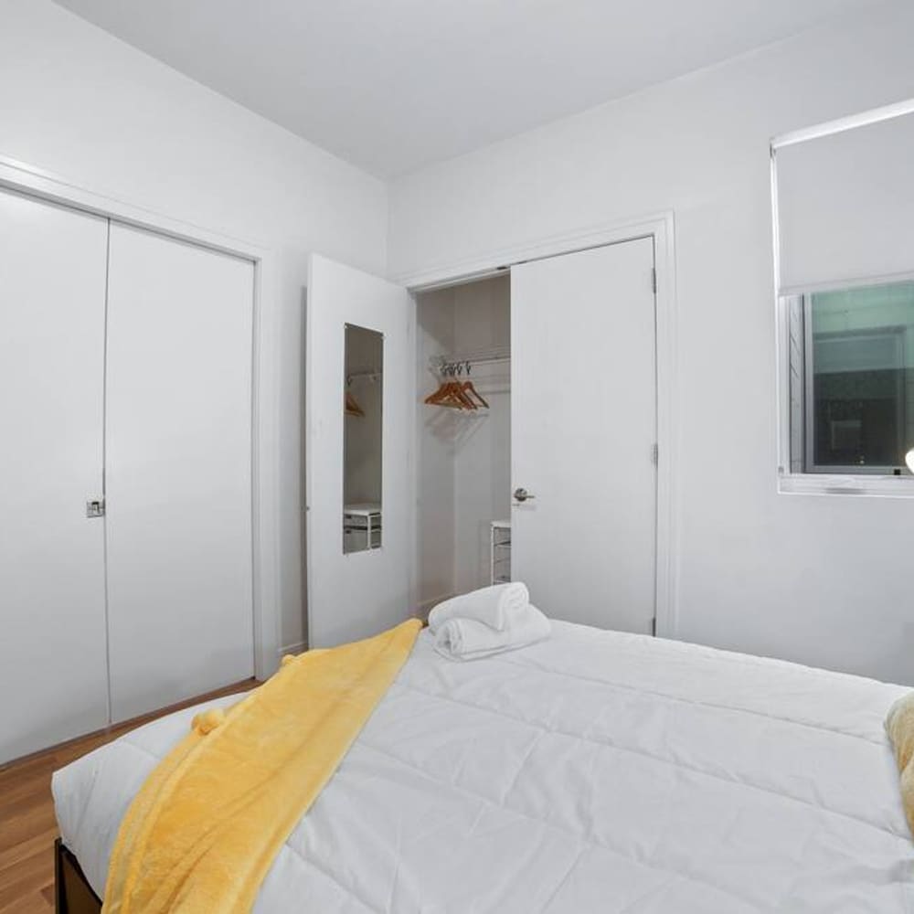 4-bedroom Condo Near Fulton Market w Rooftop