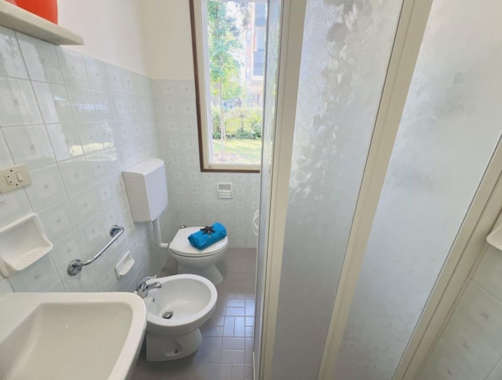 Villa With Private Garden Near the Beach and Center