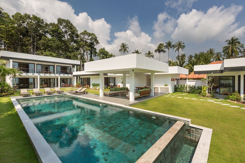 Villa Thansamaay