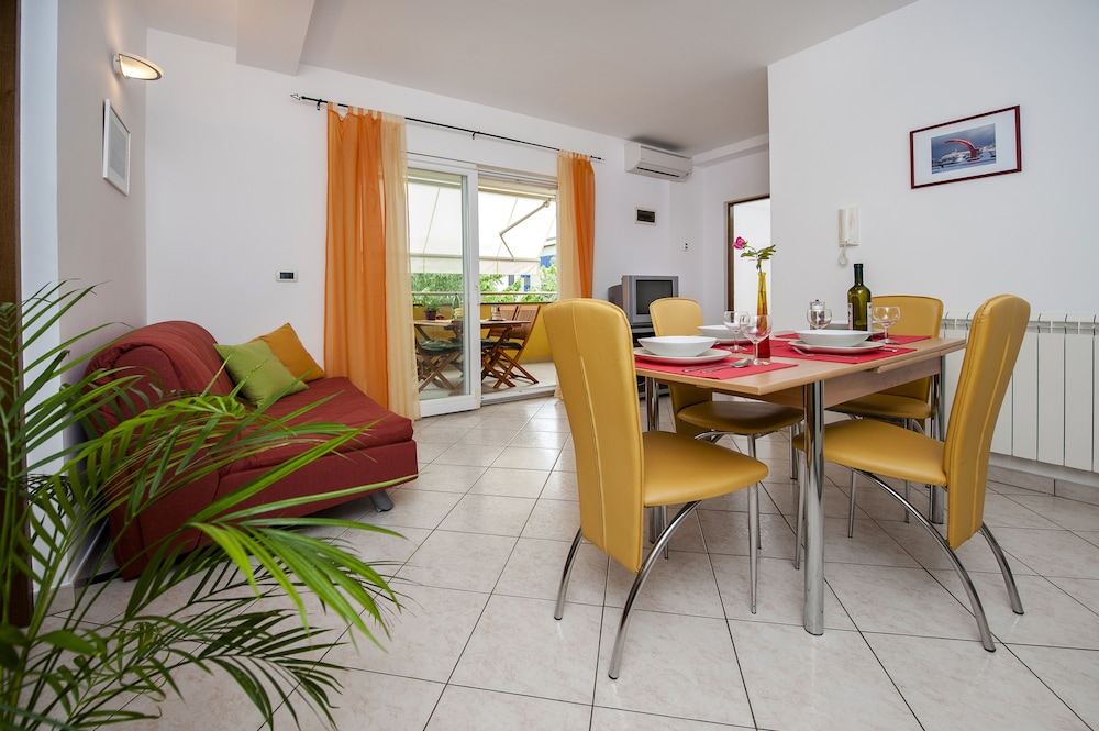 Apartments Davorka
