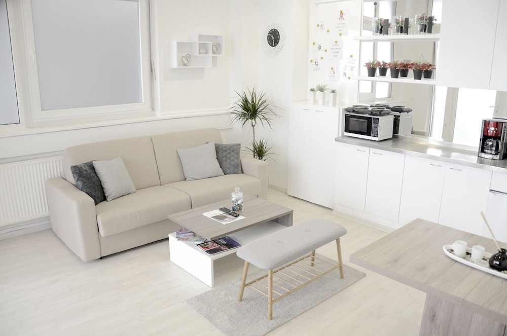 B Apartment view 4