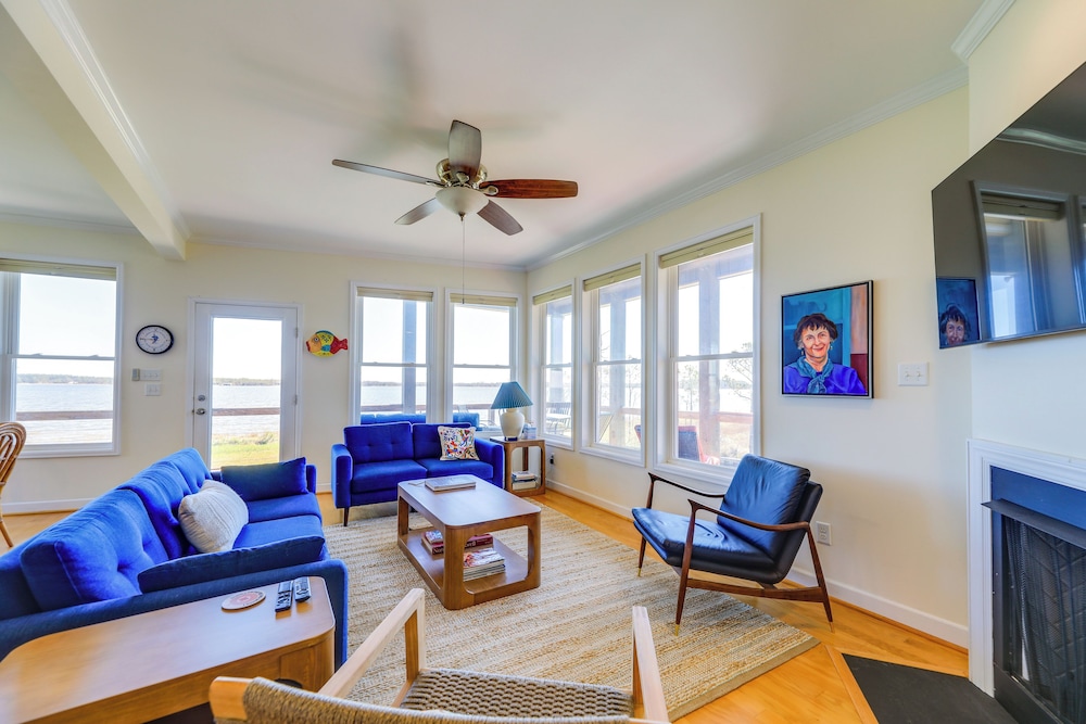 Canoe & Dock: Boater's Paradise on Pamlico River!