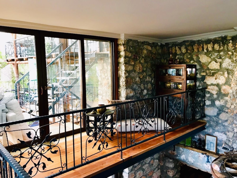 Kale Lodge - Adults Only - Image 49