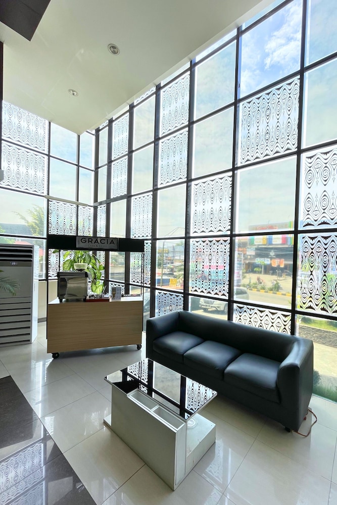 Grand Abe Hotel