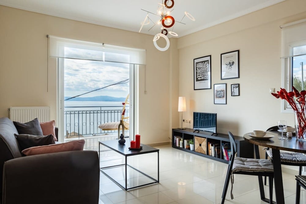 Aigli Summer Getaway - Seaview Lux Retreat