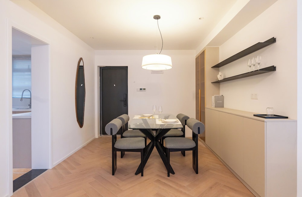 Book and Bed - Xujiahui