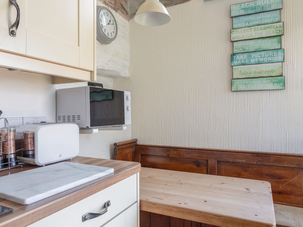 End Cottage
