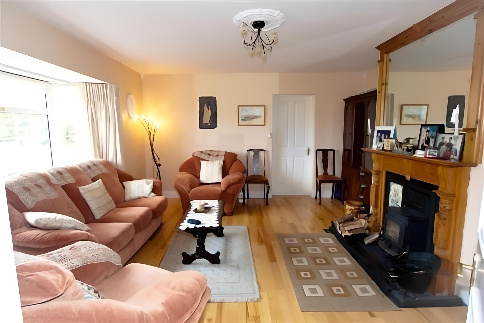 Strand's-End House