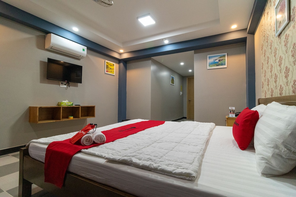 Ho Chi Minh City Vacations - RedDoorz Plus near Vincom Go Vap 3 - Property Image 7