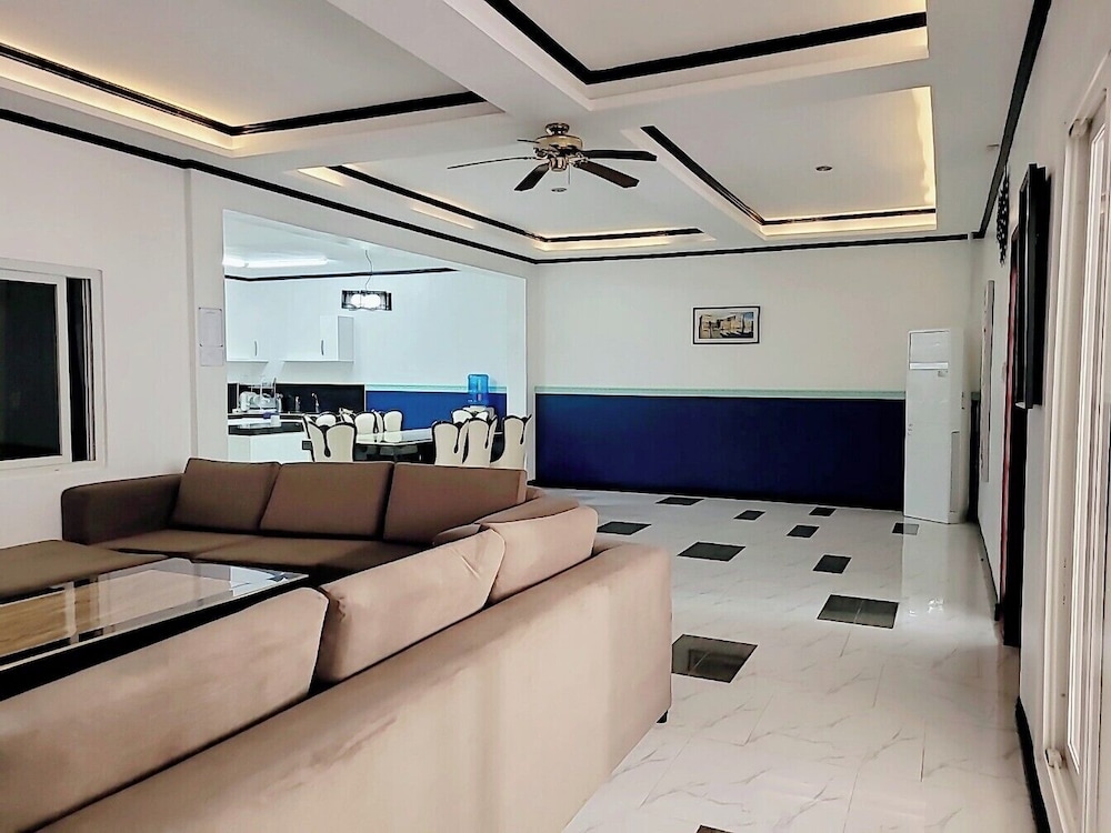 Jewelry Resort and Villas Tagaytay
