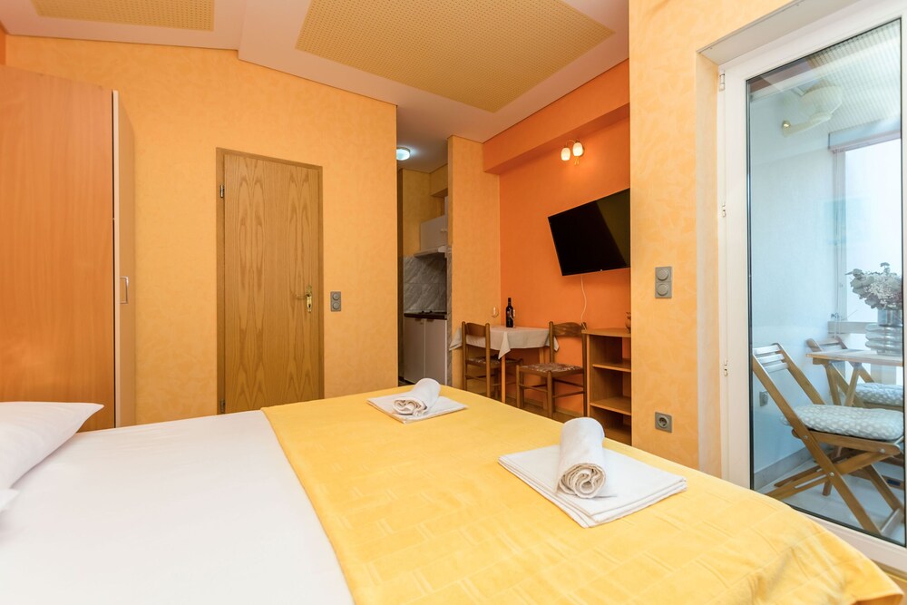 Photo 44