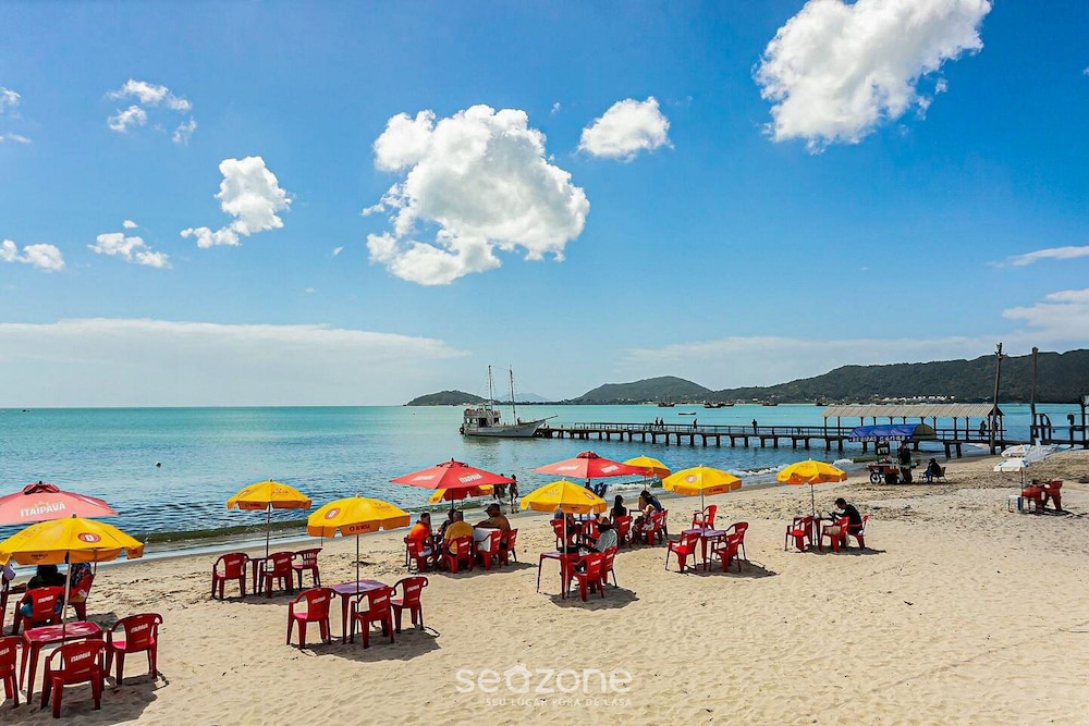 Apartment 50m From the sea in Canasvieiras Cbe105