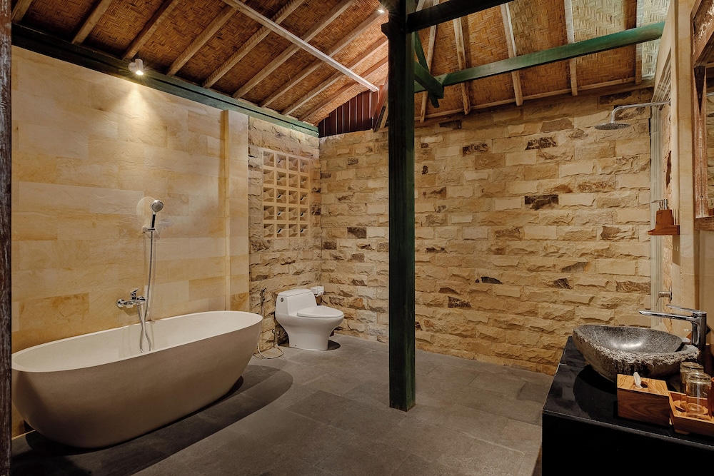 Kumala Ubud Villa