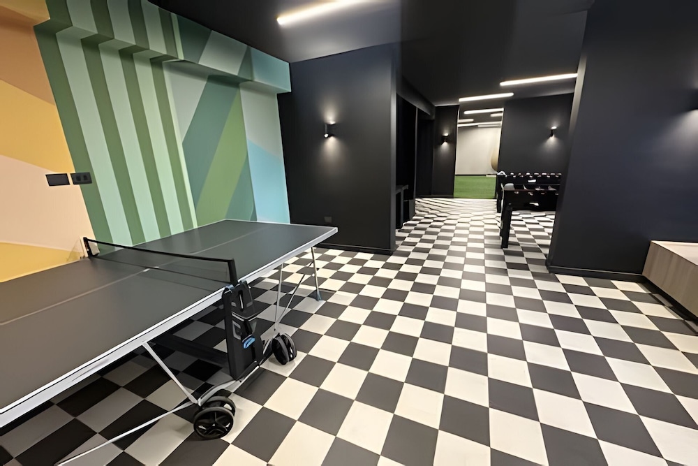 Oceana Suites San Eugenio