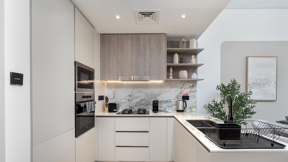 Bespoke Residences - Oxford Terraces JVC