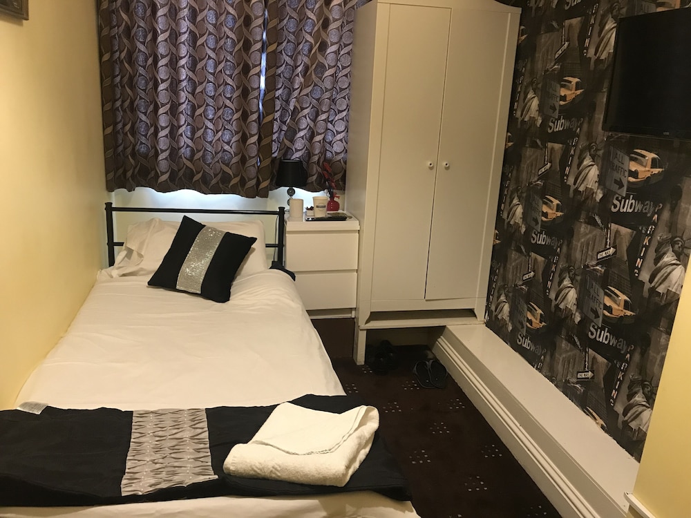 Pacific Inn London Heathrow, photo 4