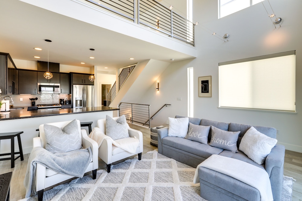 Reno Vacations - Midtown Reno Vacation Rental < 2 Mi to Downtown! - Property Image 19