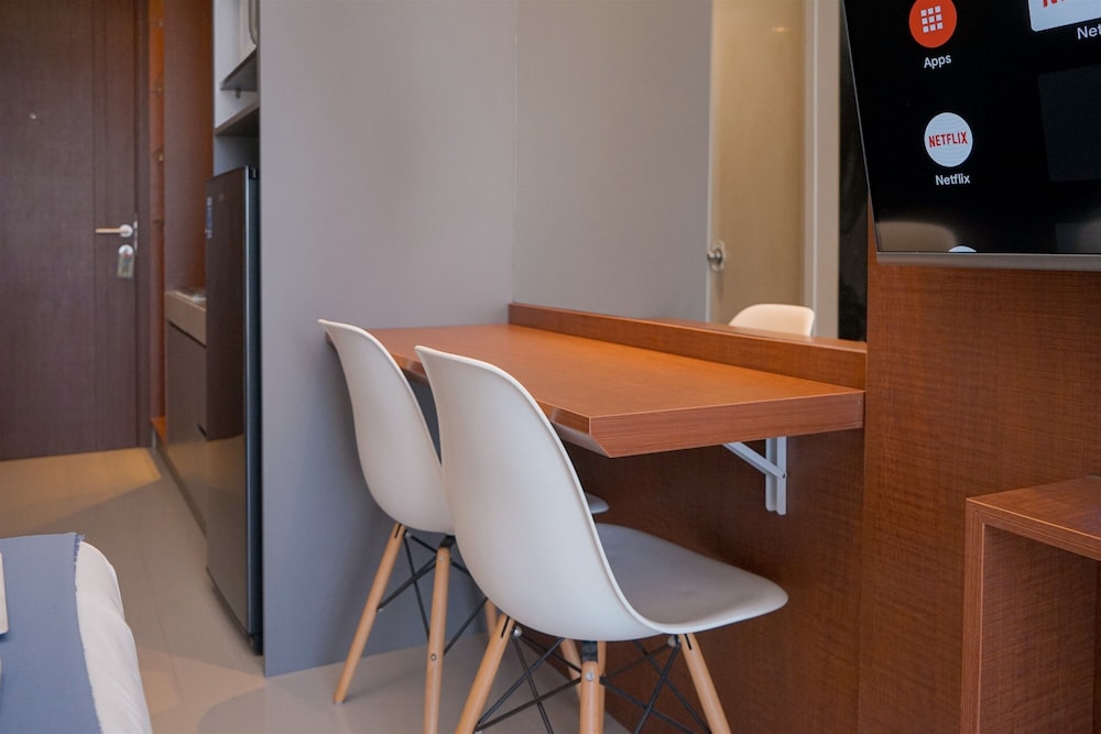 Relaxing Studio At Apartment Parkland Avenue