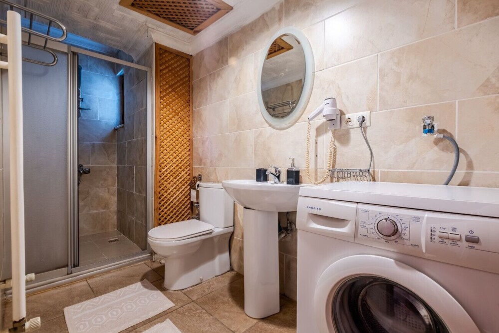 Flat With City View 5-min to Istiklal in Beyoglu