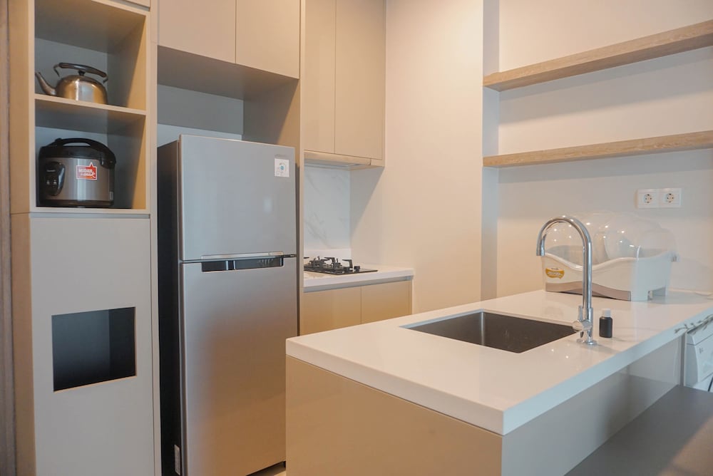 Modern Designed And Strategic 1Br Apartment Arumaya Residence