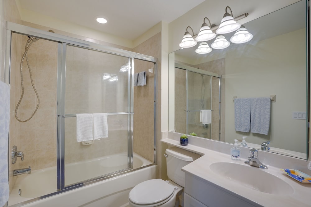 Fort Myers Vacation Rental w/ Pool Access!
