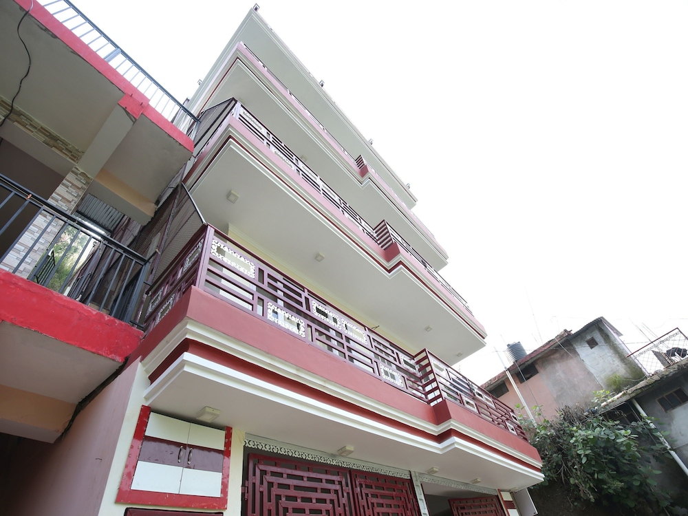OYO 17175 Home Blissful 2BHK Kumarhatti view 5