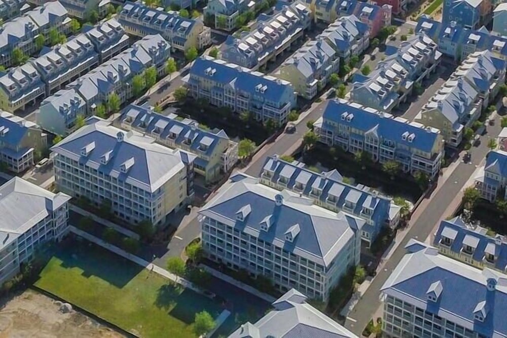Sunset Island - 39 Fountain Drive West 3f 3 Bedroom Condo