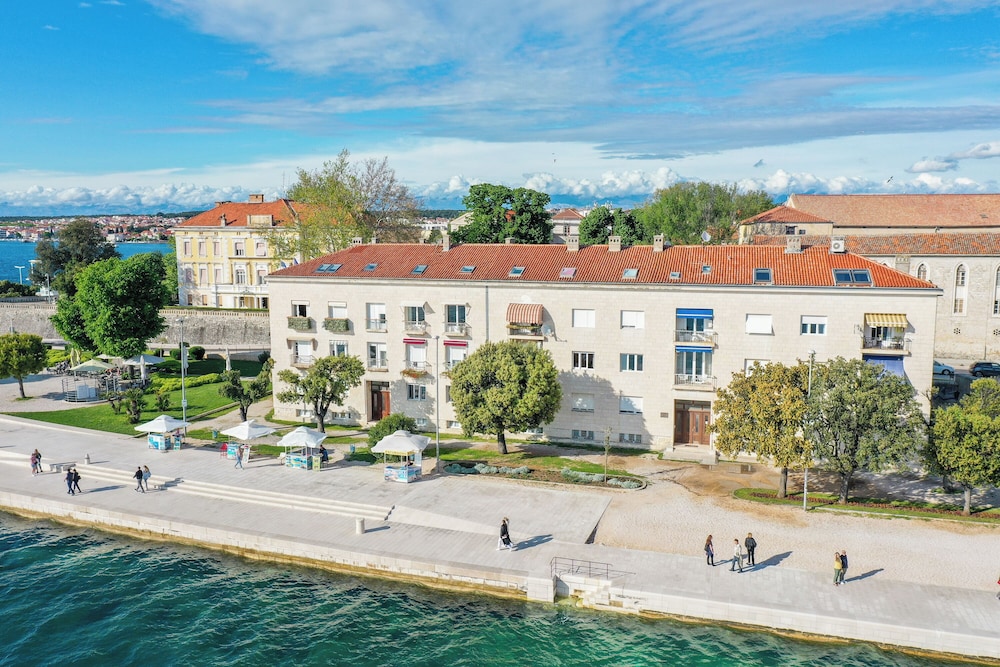 Mona Lisa's view in Zadar Old Town