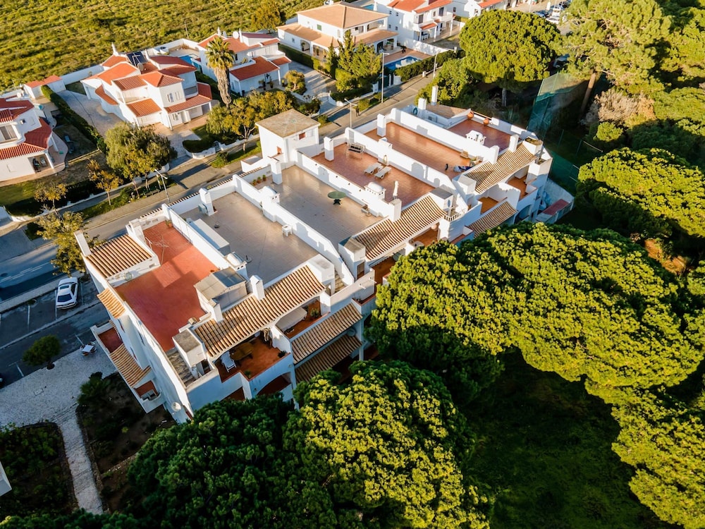 Casa Falesia T2 - 5 min From the Beach - Wifi