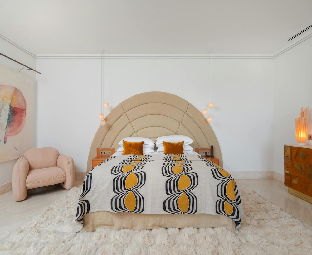 Appealing Villa Near Ibiza Town