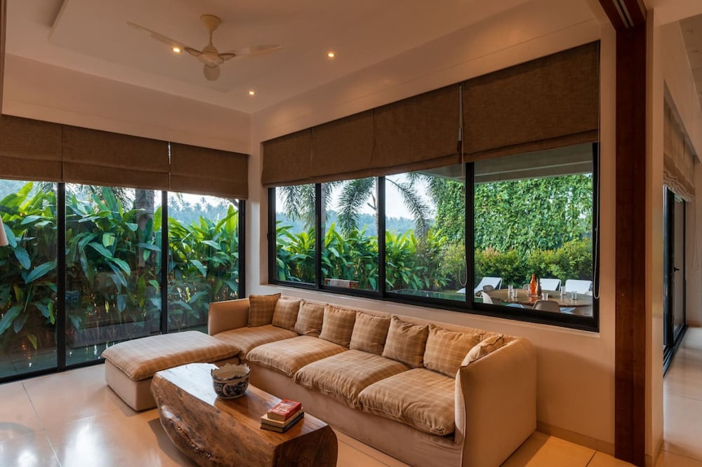 Puravida I -luxury 5bhk w Pvt Pool in Anjuna