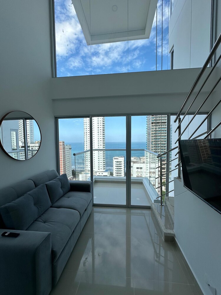Apartamento loft de 1hab vista al mar