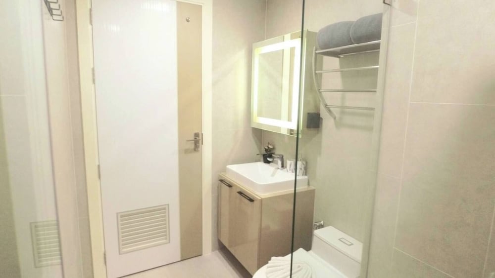 B307 - 1 Bedroom Condo Pool View Near Ao Nang Beach