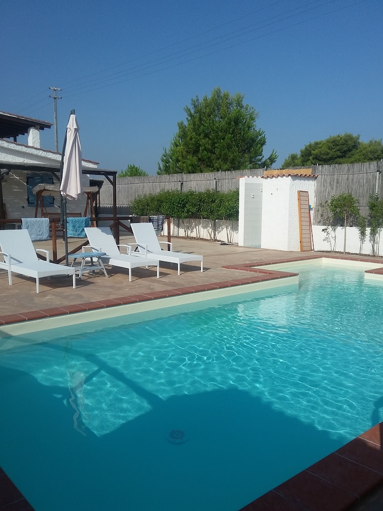 Villa White&Blu