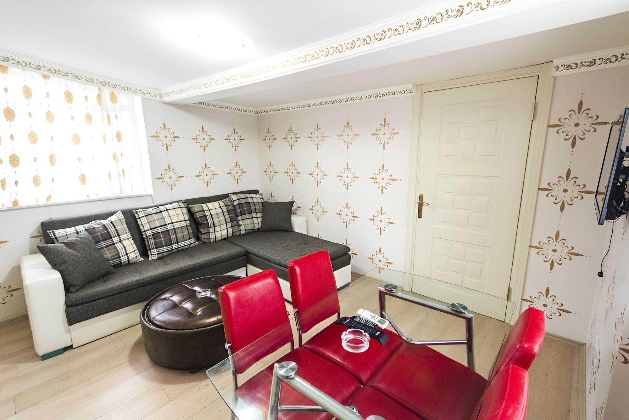 Ilya Suite
