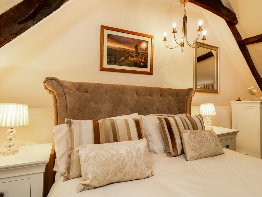 Larksworthy Cottage