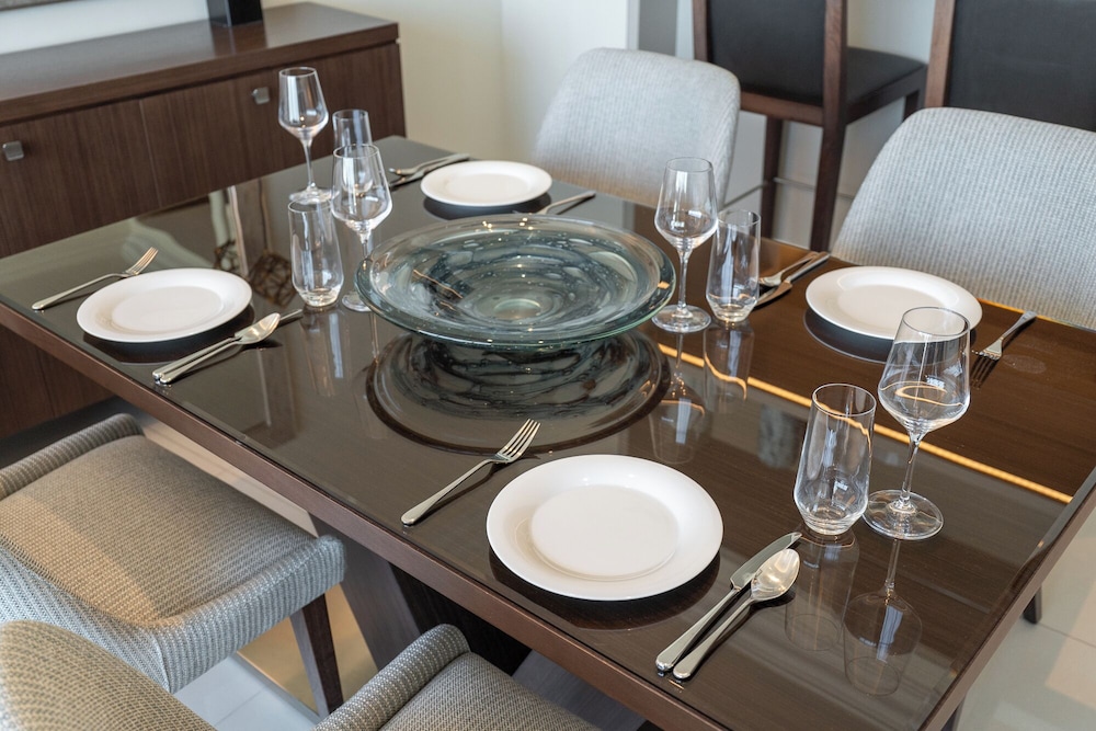 Luxury Living Spectacular Burj Views