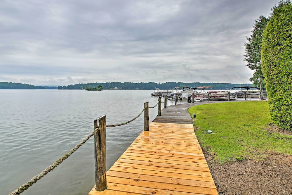 Lake-view Balcony: Hot Springs Penthouse! view 3