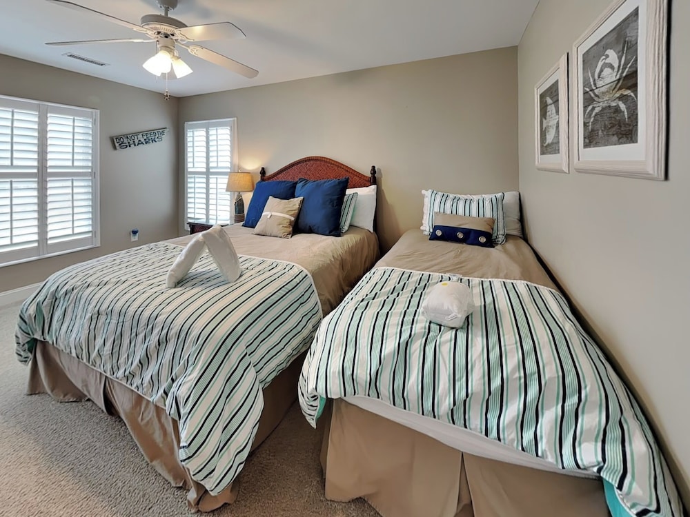 Driftwood by Topsail Realty