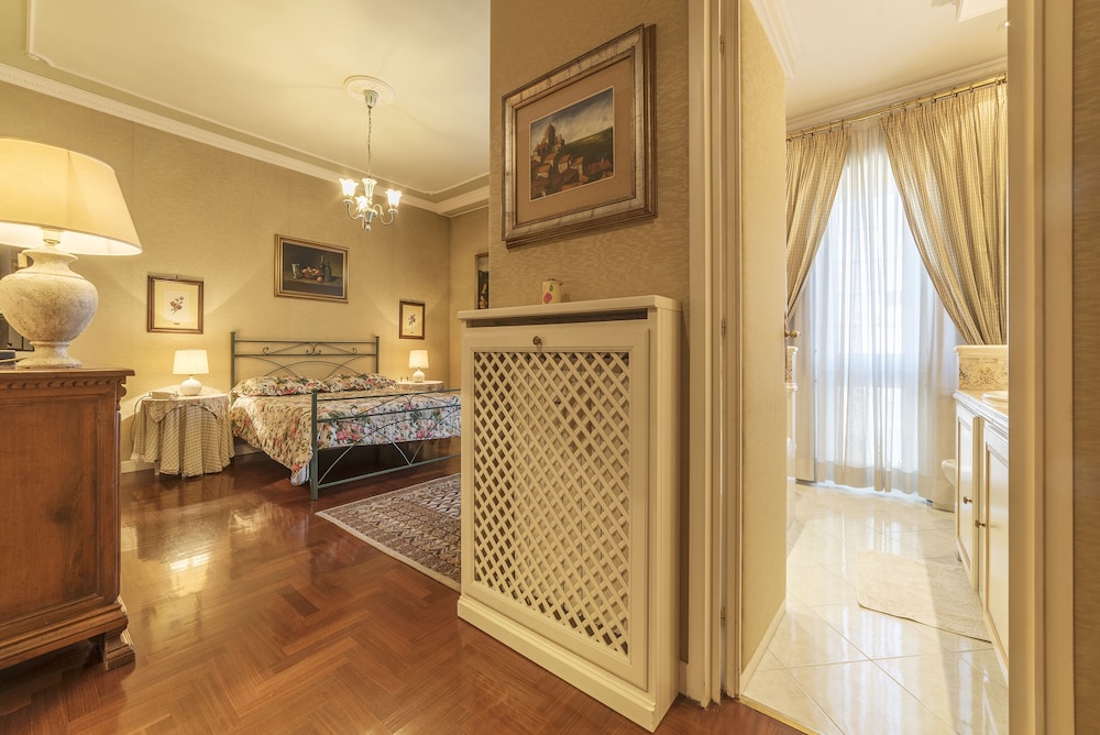 San Pietro Exclusive Panoramic Flat