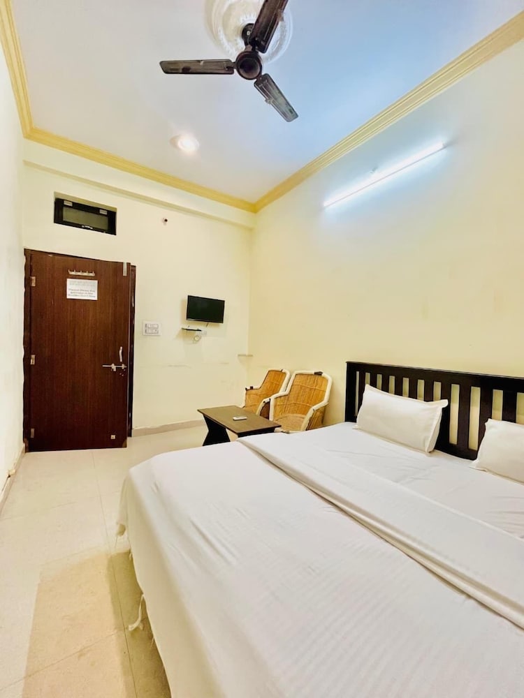 RV Stay Pushkar