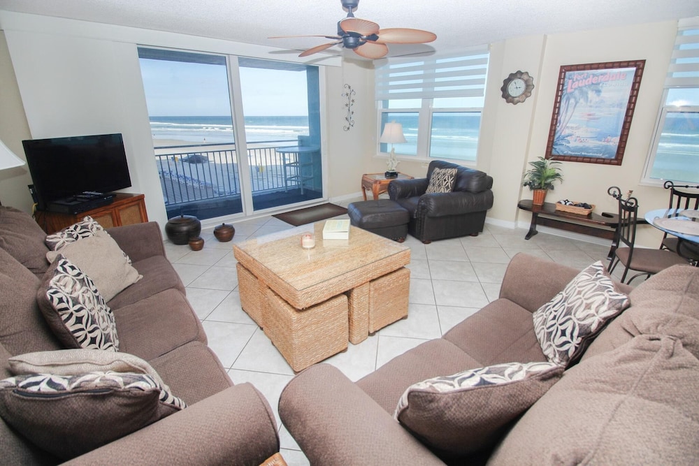 Coronado Towers 201