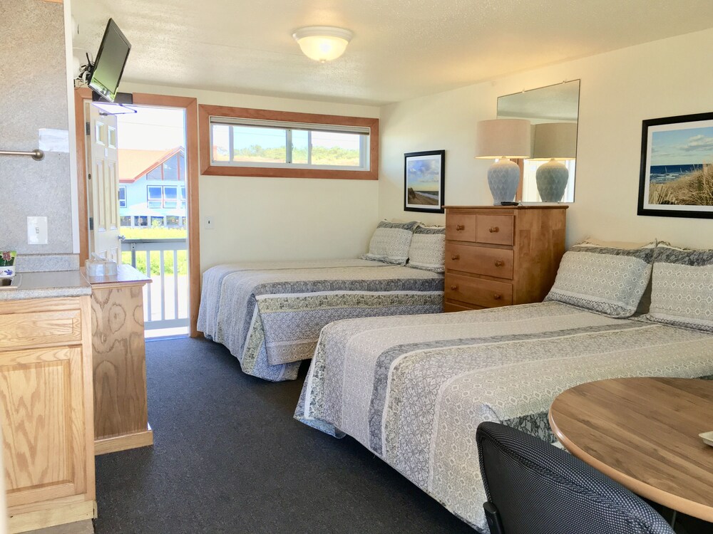 Top Mast Resort