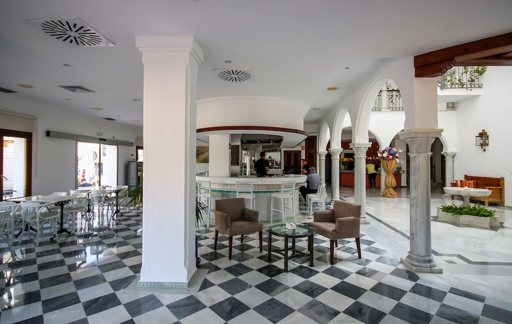 Hospedería Doña Lola Zahara