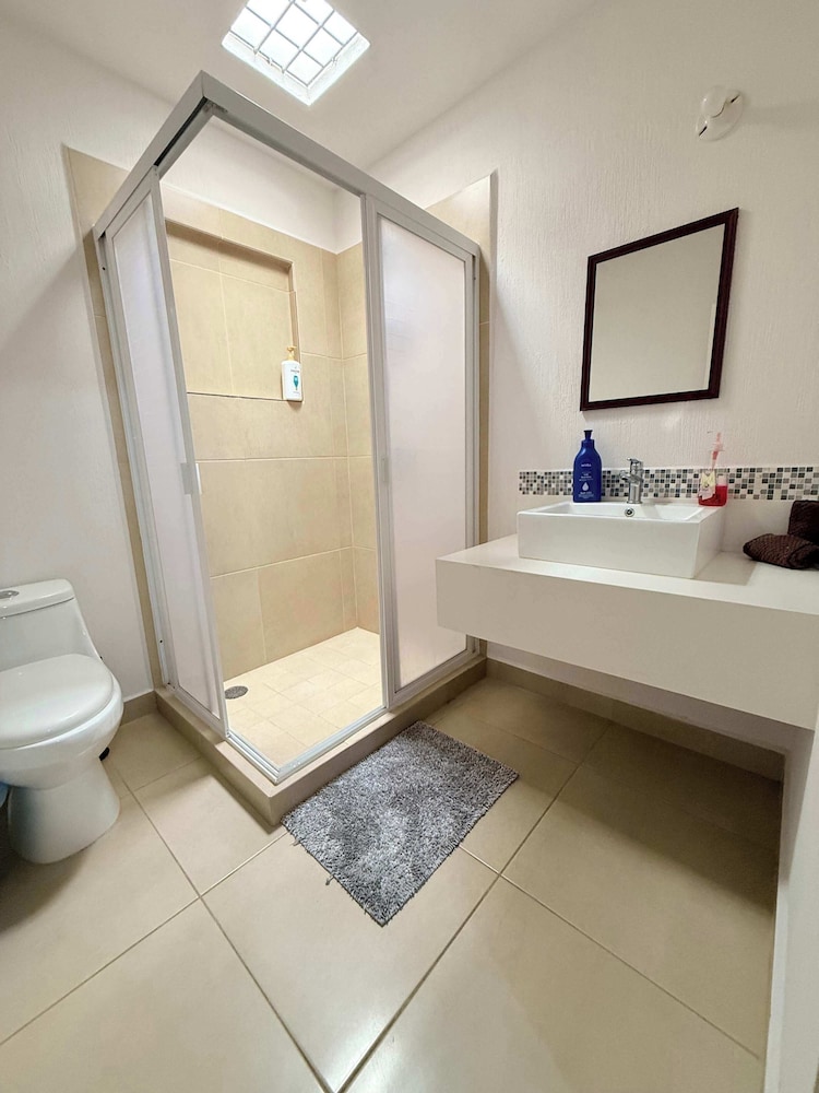 Private Jacuzzi Pool 2 Level House Private Coto