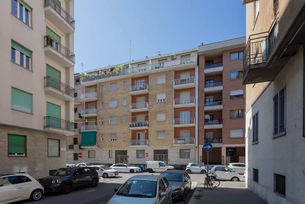 Graglia Modern Apartment by Wonderful Italy view 2