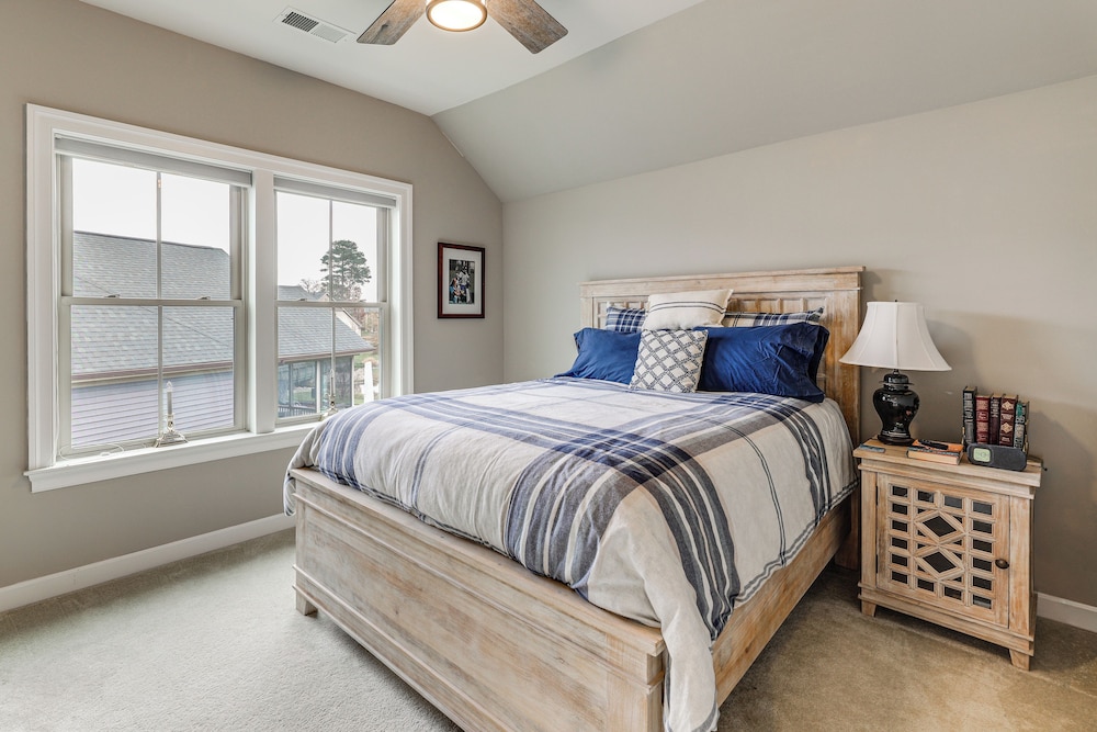 Communal Pools, 6 Mi to Bethany Beach! Family Home