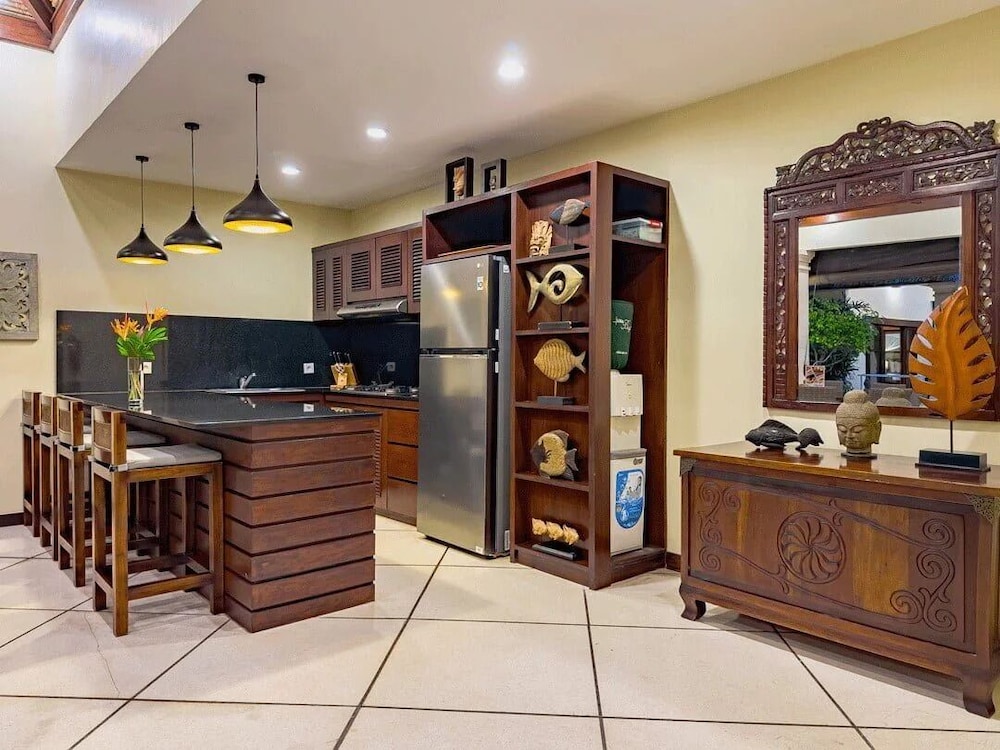 Luxury 4BR-Villa Santai-Central Seminyak