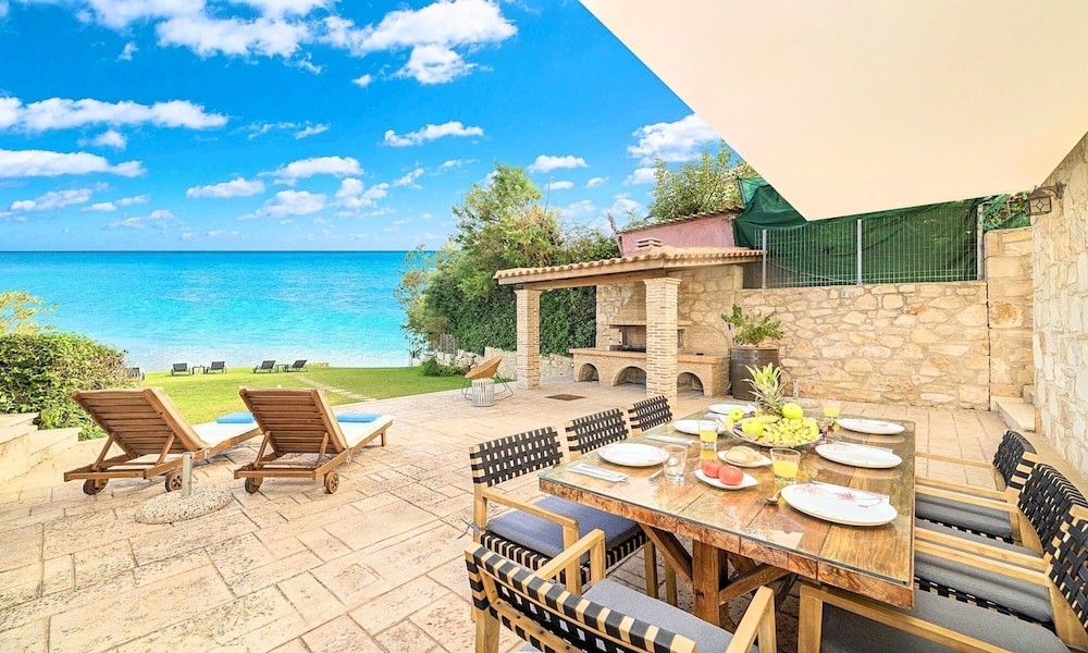 Psarou Beach House in Psarou view 5