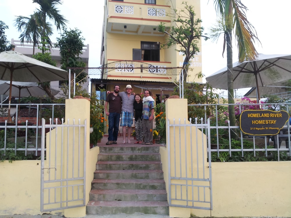 Homeland River Homestay